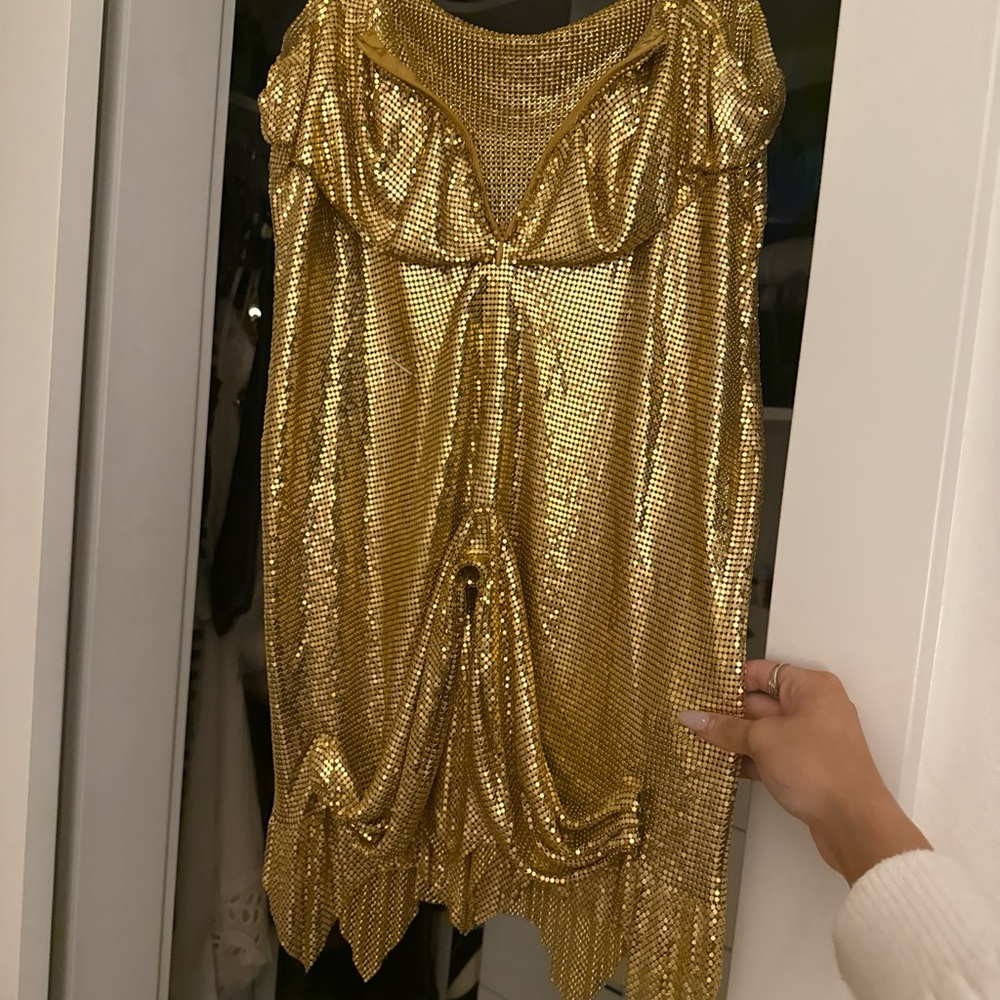 MewMews (Mirror Pailas) chainmail dress